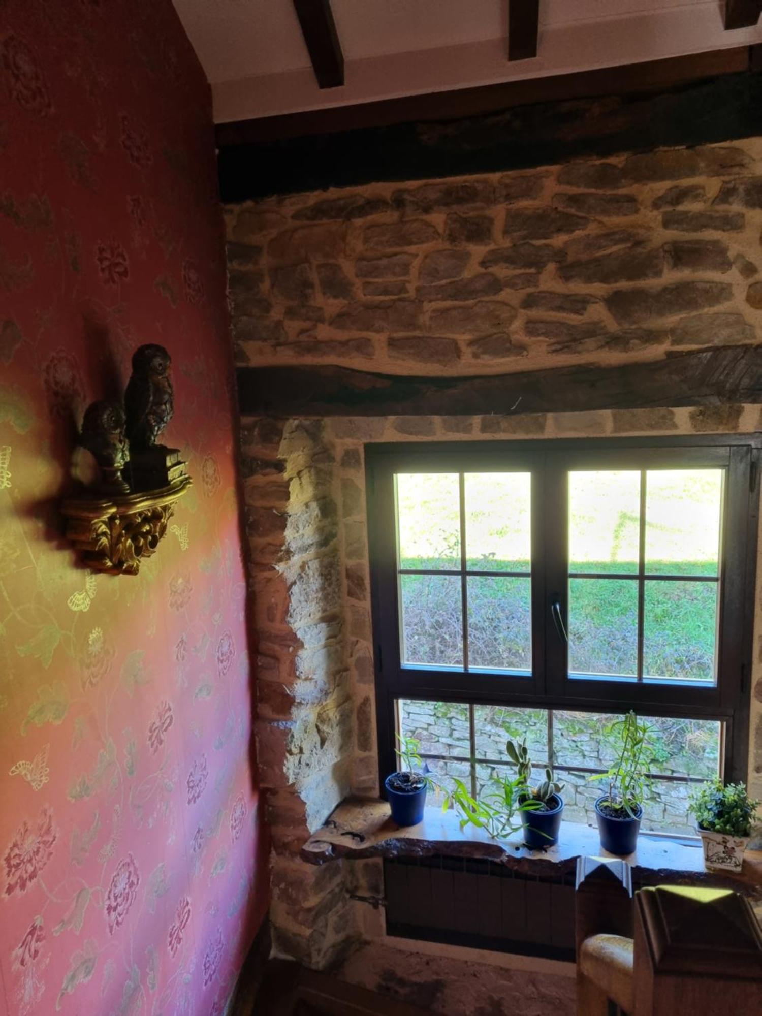 Hotel Rural La Casa Encanto Espinosa De Los Monteros Bagian luar foto